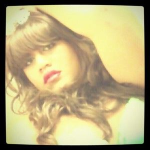 Meet your Posher, Anya